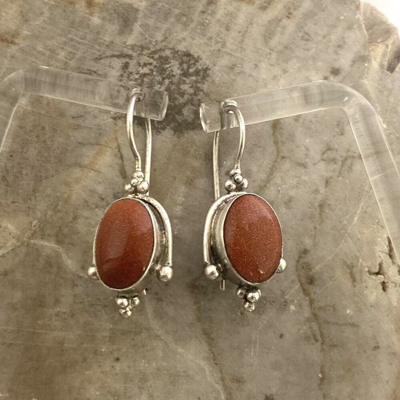Suarti Sterling Silver 925 BA Oval Goldstone Dangle Kidney Wire Earrings - Picture 3 of 16